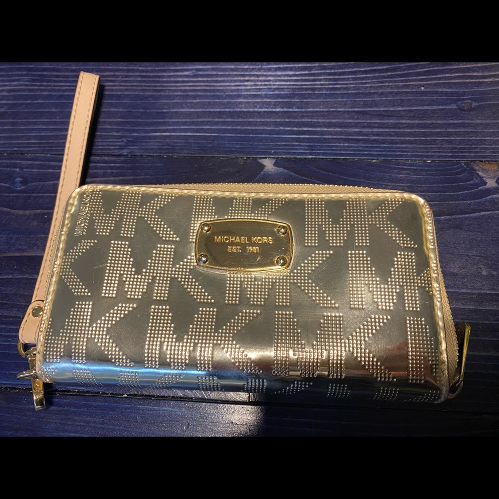 Gold Michael Kors Wristlet